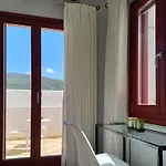 Serene 3br Hideaway In Naxos!